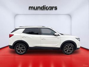 SsangYong Korando G15T Premium  - Foto 4
