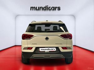 SsangYong Korando G15T Premium  - Foto 6