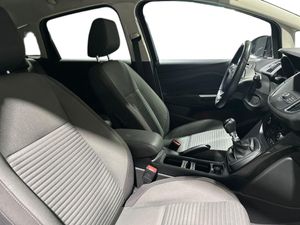 Ford C Max 1.0 EcoBoost Titanium  - Foto 18