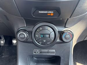 Ford Fiesta 1.0 EcoBoost 140CV STLine SS  - Foto 17