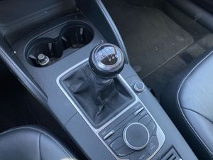 Audi A3 1.6 TDI Ambiente  - Foto 13