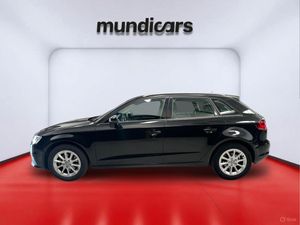 Audi A3 1.6 TDI 110CV clean S tronic Attraction  - Foto 8