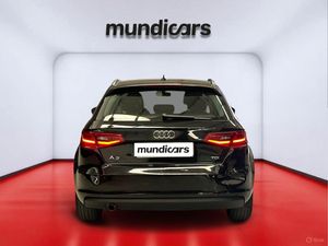 Audi A3 1.6 TDI 110CV clean S tronic Attraction  - Foto 6