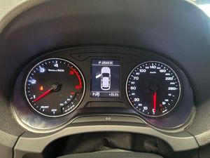 Audi A3 1.6 TDI 110CV clean S tronic Attraction  - Foto 15