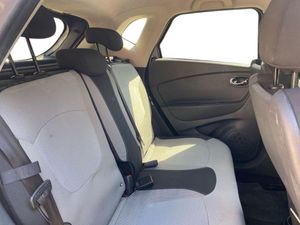 Renault Captur Zen TCe 120 EDC  - Foto 19