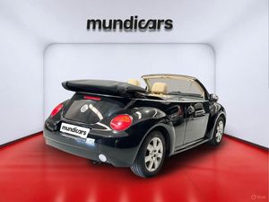 Volkswagen New Beetle 2.0 Cabriolet  - Foto 5