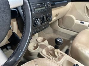 Volkswagen New Beetle 2.0 Cabriolet  - Foto 14
