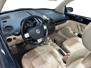 Volkswagen New Beetle 2.0 Cabriolet  - Foto 12