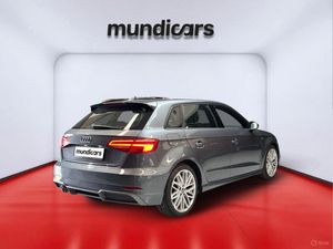 Audi A3 S line edition 1.6 TDI S tronic Sportb  - Foto 5