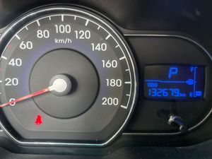 Hyundai i10 1.2 GLS Comfort Automático  - Foto 14