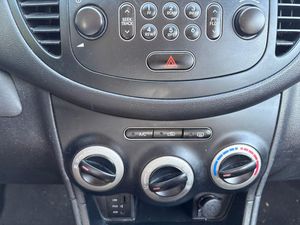 Hyundai i10 1.2 GLS Comfort Automático  - Foto 16