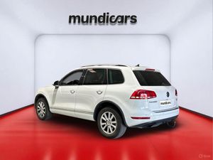 Volkswagen Touareg 3.0 V6 TDI 245 Tip Premium Bmotion Tech  - Foto 7