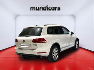 Volkswagen Touareg 3.0 V6 TDI 245 Tip Premium Bmotion Tech  - Foto 5