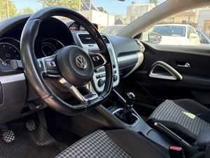 Volkswagen Scirocco R-Line 2.0 TSI 180CV BMT  - Foto 22