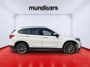 BMW X1 sDrive18d  - Foto 4