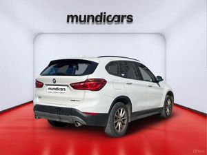 BMW X1 sDrive18d  - Foto 5