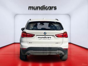 BMW X1 sDrive18d  - Foto 6