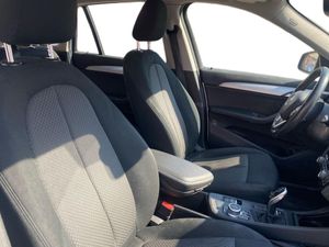 BMW X1 sDrive18d  - Foto 18