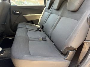 Dacia Lodgy Ambiance dCi 110 7pl  - Foto 26