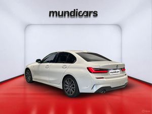 BMW Serie 3 318d Auto. PACK M  - Foto 7