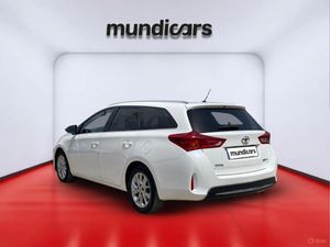 Toyota Auris 130 Active Touring Sports  - Foto 6