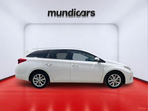 Toyota Auris 130 Active Touring Sports  - Foto 3