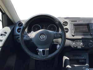 Volkswagen Tiguan T1 2.0 TDI 110CV BMT 4x2  - Foto 12