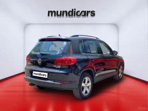 Volkswagen Tiguan T1 2.0 TDI 110CV BMT 4x2  - Foto 4