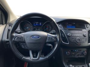 Ford Focus 1.0 Ecoboost Auto-St.-St. 125cv Trend+  - Foto 12