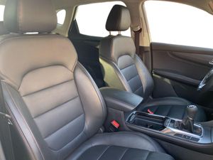 MG HS 1.5 Turbo GDI Luxury  - Foto 17