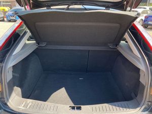 Ford Focus 1.6 TDCi 109 Trend  - Foto 19