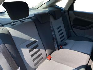 Ford Focus 1.6 TDCi 109 Trend  - Foto 18