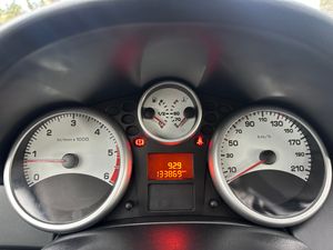 Peugeot 207 1.4 HDI  68cv   - Foto 34