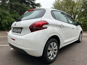 Peugeot 208 5P ACTIVE 1.6 Blue HDI 100cv   - Foto 5