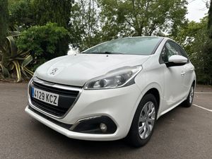 Peugeot 208 5P ACTIVE 1.6 Blue HDI 100cv   - Foto 2