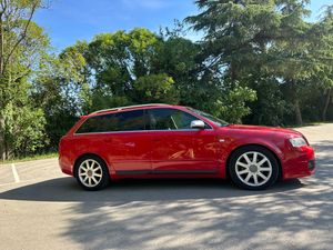 Audi A4 2.0 i Avant  S Line  - Foto 9