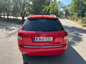 Audi A4 2.0 i Avant  S Line  - Foto 15