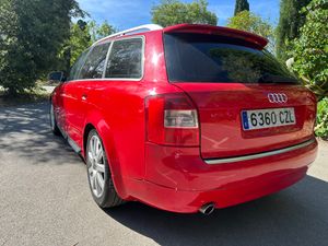Audi A4 2.0 i Avant  S Line  - Foto 4