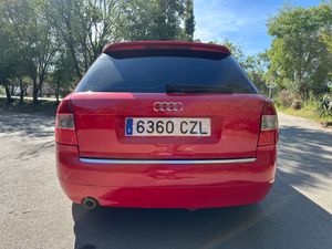 Audi A4 2.0 i Avant  S Line  - Foto 7