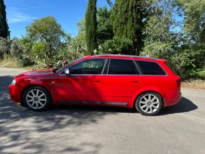 Audi A4 2.0 i Avant  S Line  - Foto 16
