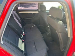 Audi A4 2.0 i Avant  S Line  - Foto 21
