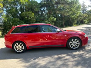 Audi A4 2.0 i Avant  S Line  - Foto 17