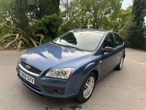 Ford Focus 1.6 TDCI AUT. SECUENCIAL 109cv   - Foto 10