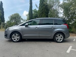Peugeot 5008 1.6 HDI STYLE  120cv   - Foto 8
