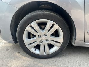 Peugeot 5008 1.6 HDI STYLE  120cv   - Foto 44