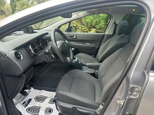 Peugeot 5008 1.6 HDI STYLE  120cv   - Foto 18