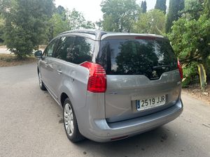 Peugeot 5008 1.6 HDI STYLE  120cv   - Foto 12