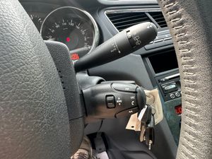 Peugeot 5008 1.6 HDI STYLE  120cv   - Foto 30