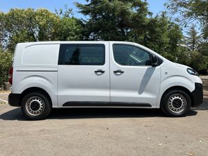 Opel Vivaro Doblecabina Plegable M Express 1.5 diesel 120cv   - Foto 9