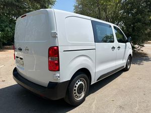 Opel Vivaro Doblecabina Plegable M Express 1.5 diesel 120cv   - Foto 13
